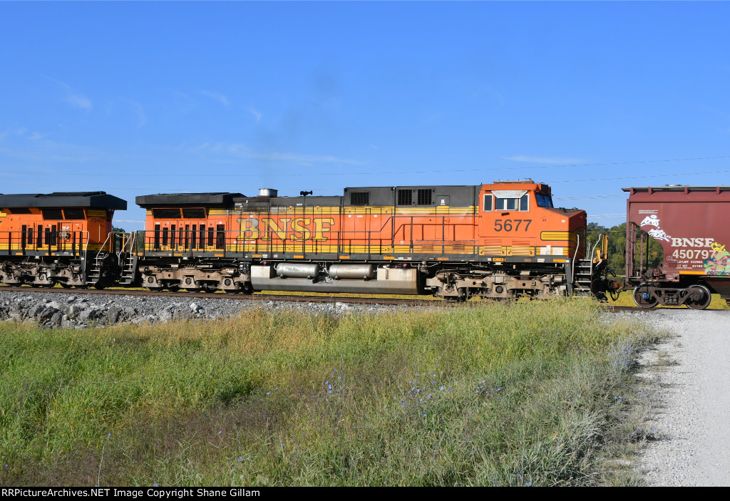 BNSF 5677 Roster